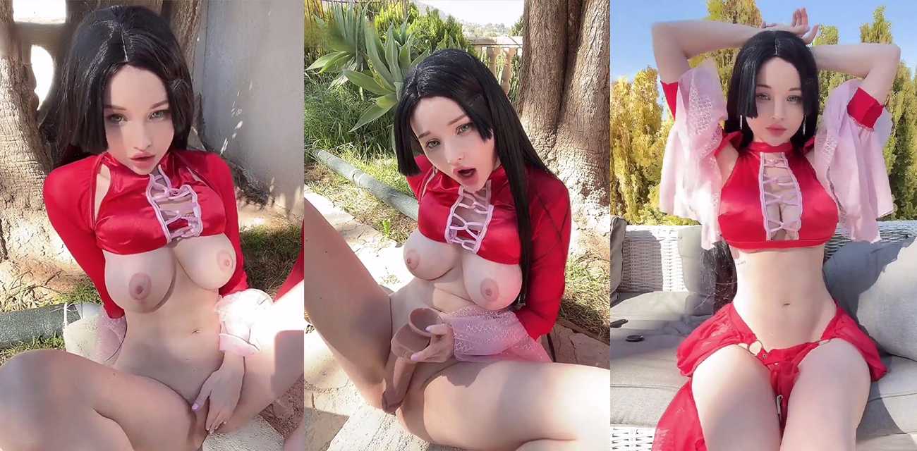 日美混血网黄【HidoriRose】童颜巨乳女神户外COS海贼王女帝自慰，粉嫩私处湿润喷张粗