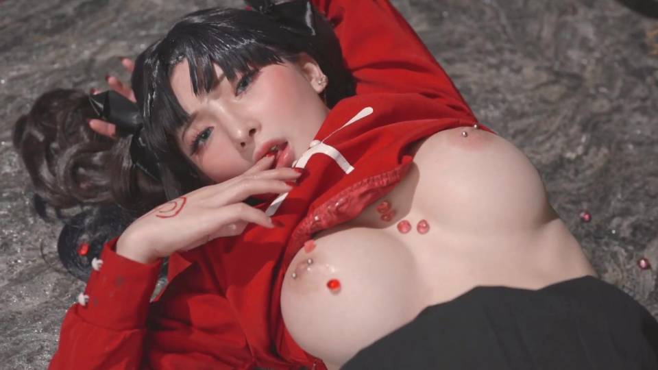 【LilimAzra】COS诱惑，乳钉吸睛